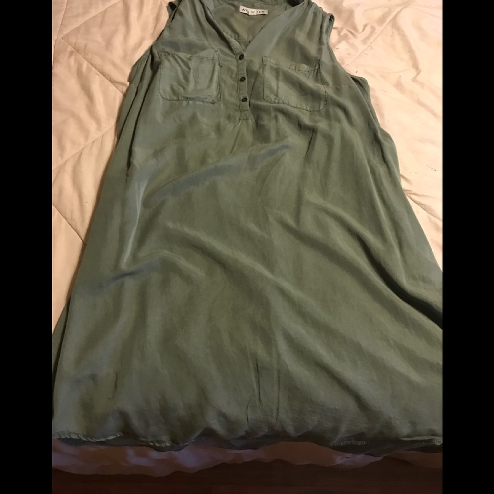Ana and Viv army green dress